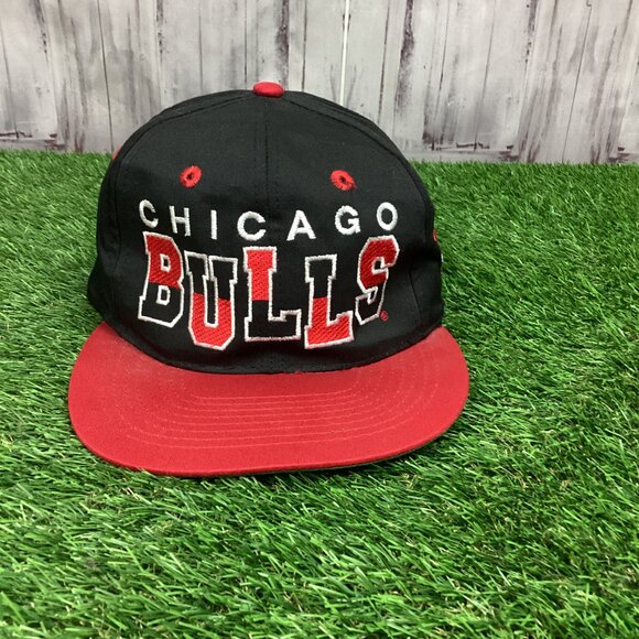 Vintage 90s Chicago Bulls Snapback Cap Hat - Picture 9 of 9